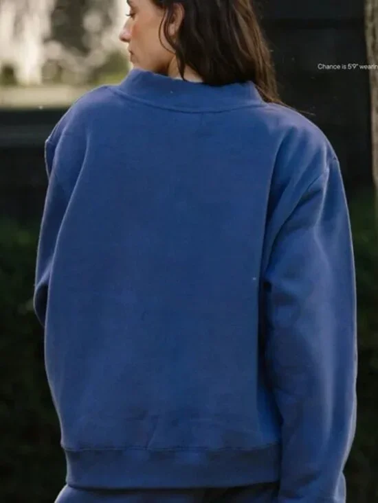 Parke Navy Casual Sweatshirt, Classic Crew Neck with Letter Patch, Versatile Top - Picture 6 of 7